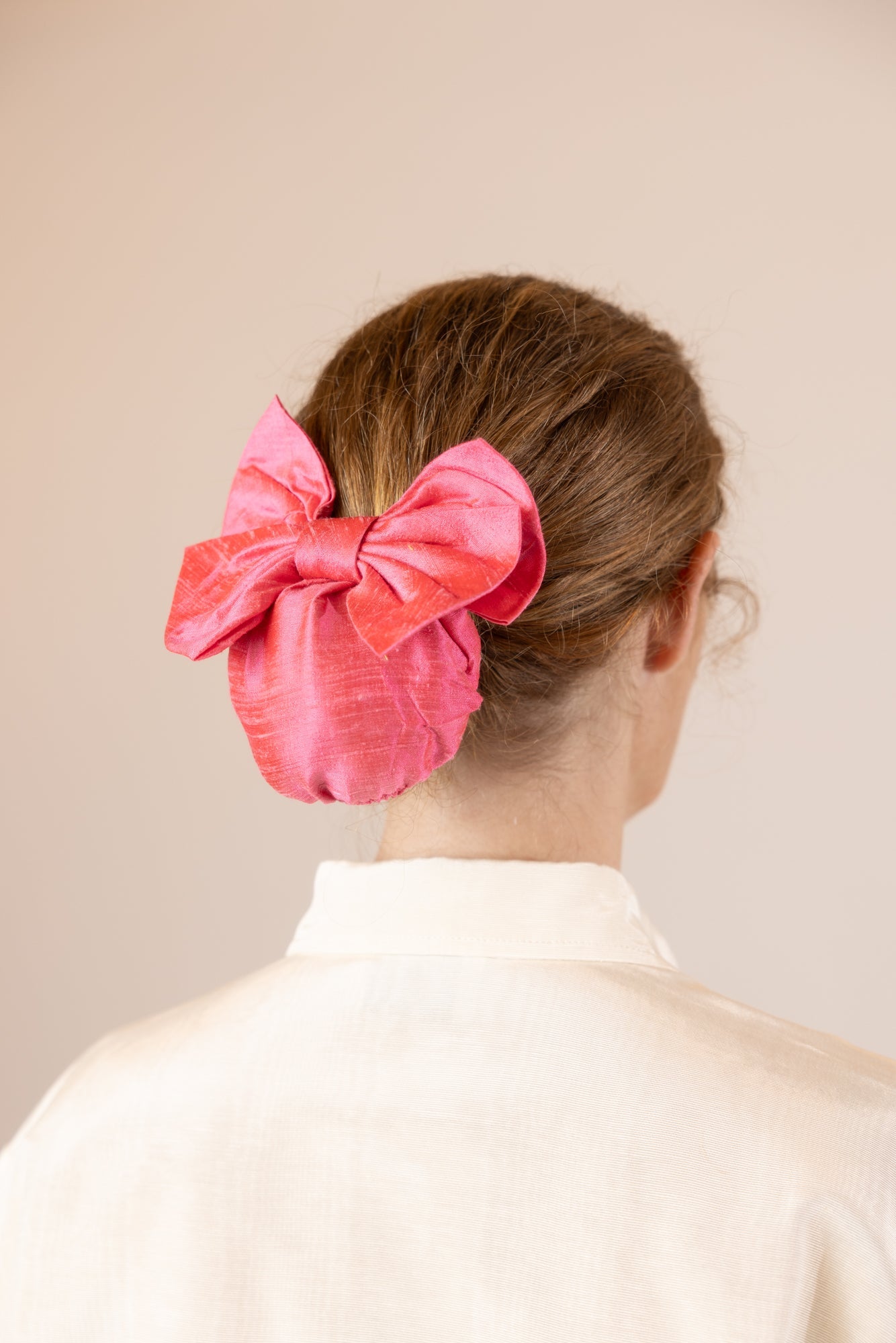 Titina Bun Cover - Hibiscus